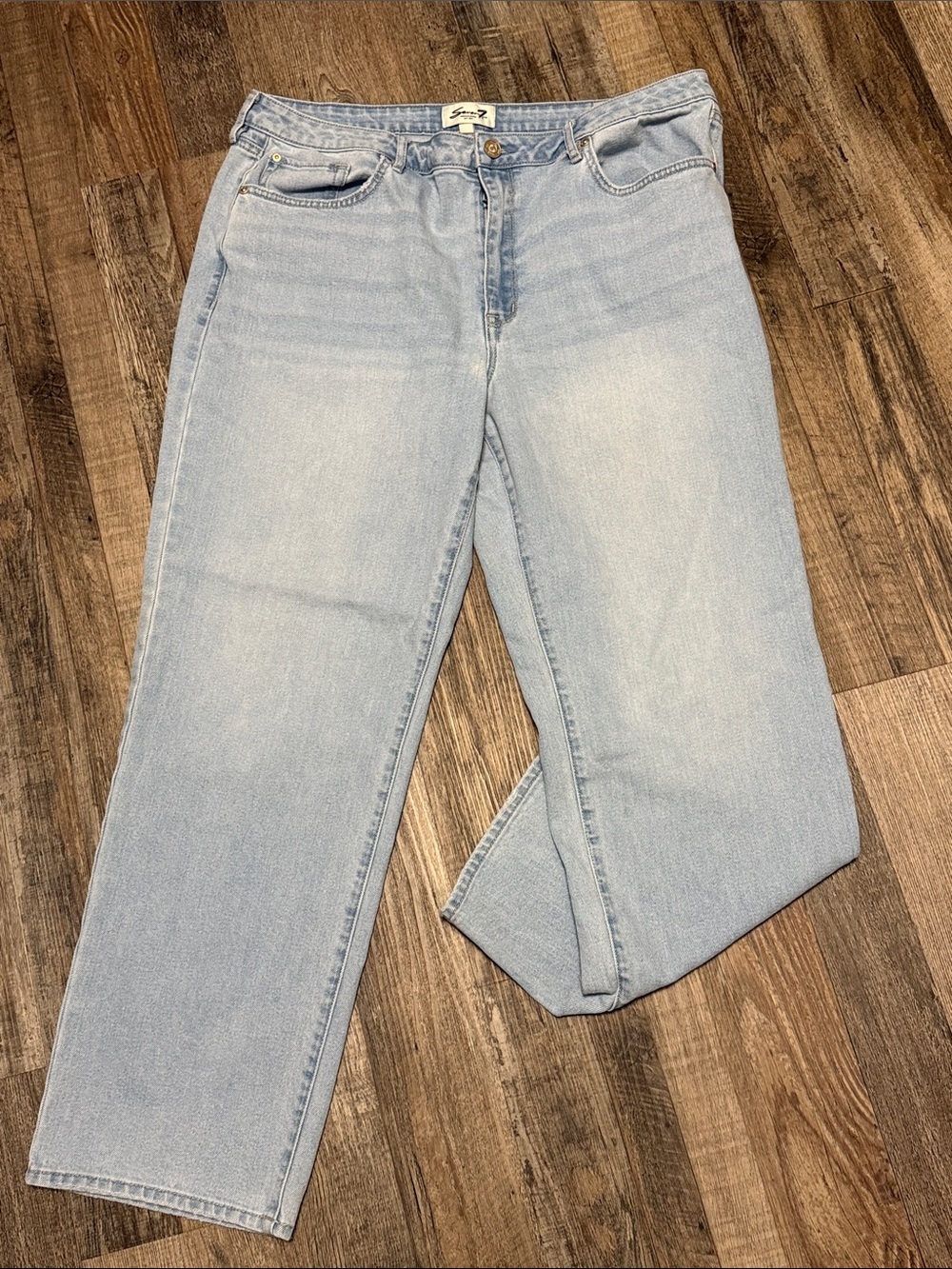 Seven7 Light Wash Loose Straight Leg Jeans High Rise Stretch Size 16